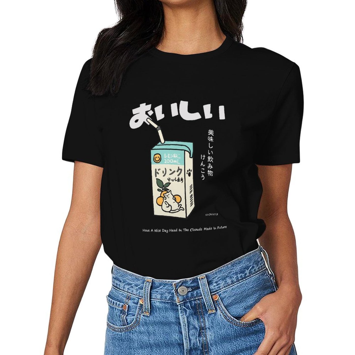 Inkmay Casual Cotton T-shirt Lemon Drink With Cat Illustration Unisex T-shirtFitted TrueStyle T-Shirt