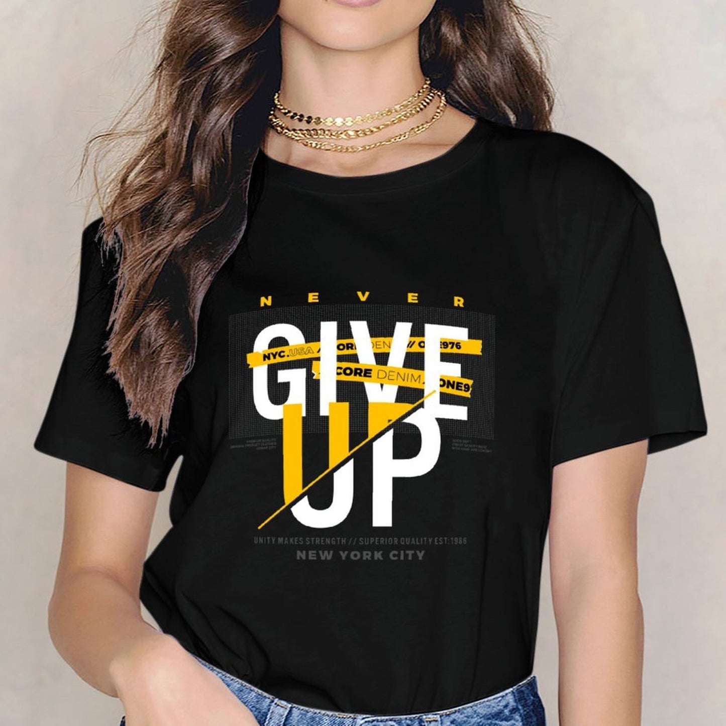 Inkmay Casual Cotton T-shirt Give Pattern With Yellow Accents Unisex T-shirtUrban Relaxed T-Shirt
