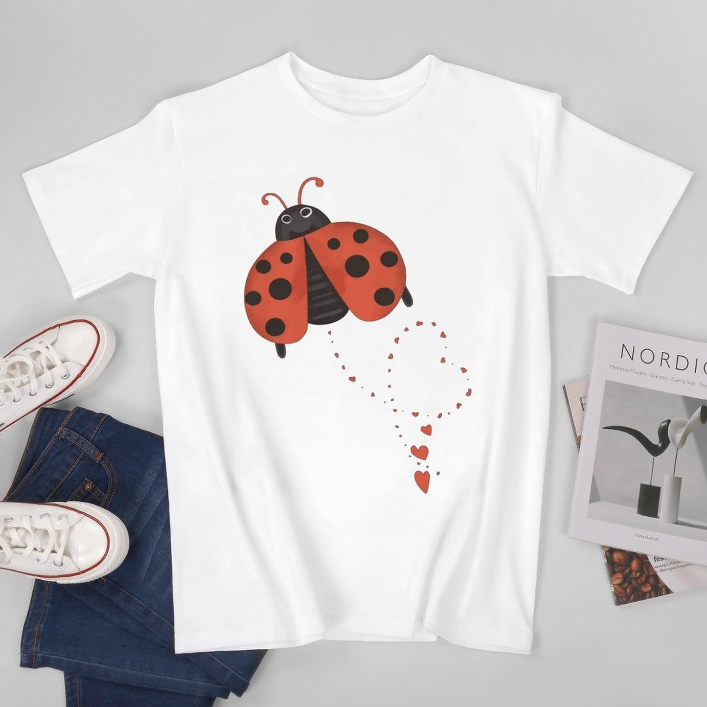 Inkmay Casual Cotton T-shirt Ladybug Pattern With Hearts And Spots Unisex T-shirtSoftWear Recycled T-Shirt