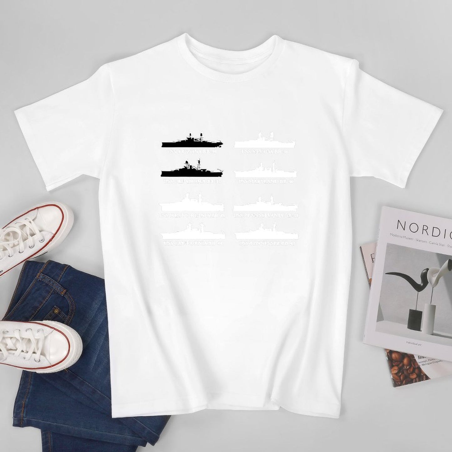 Inkmay Casual Cotton T-shirt Ship Silhouette On Abstract Background Pattern Unisex T-shirtMidweight Premium T-Shirt
