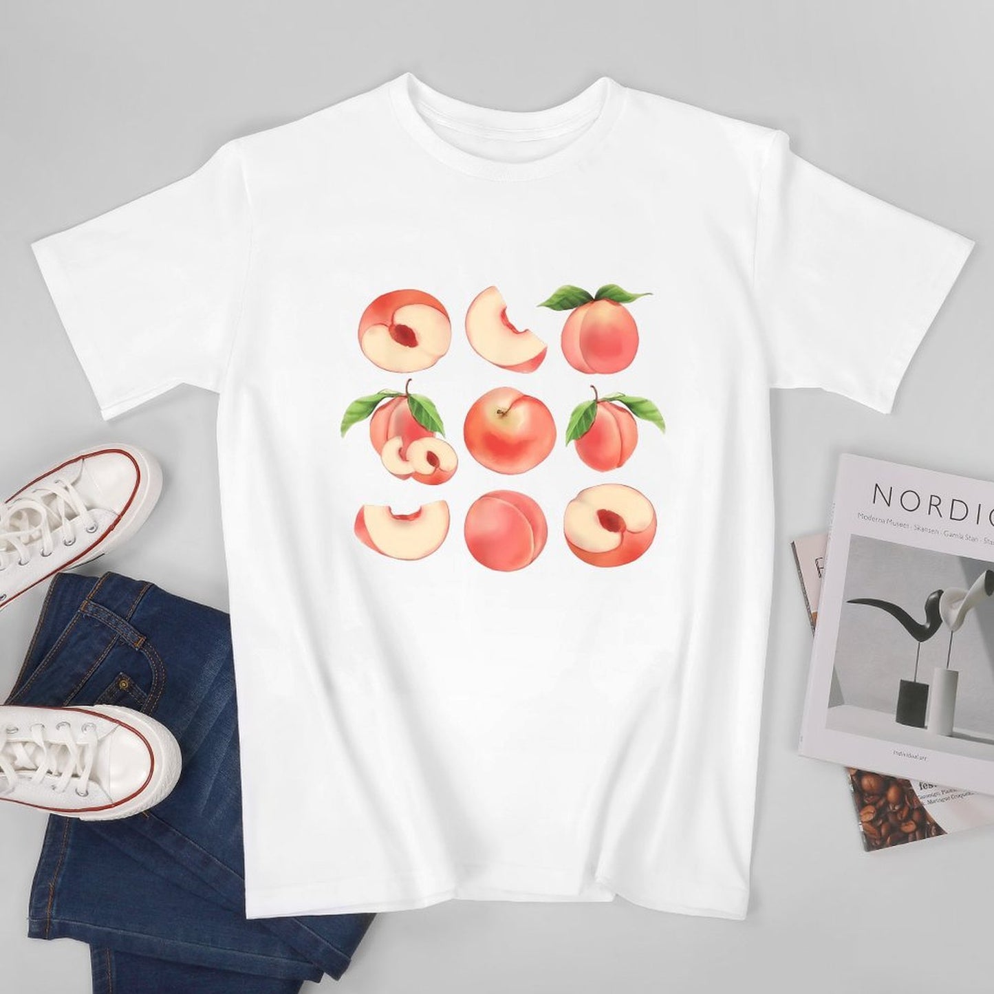 Inkmay Casual Cotton T-shirt Peaches Slices And Leaves Pattern Design Unisex T-shirtMidweight ClassicStyle T-Shirt