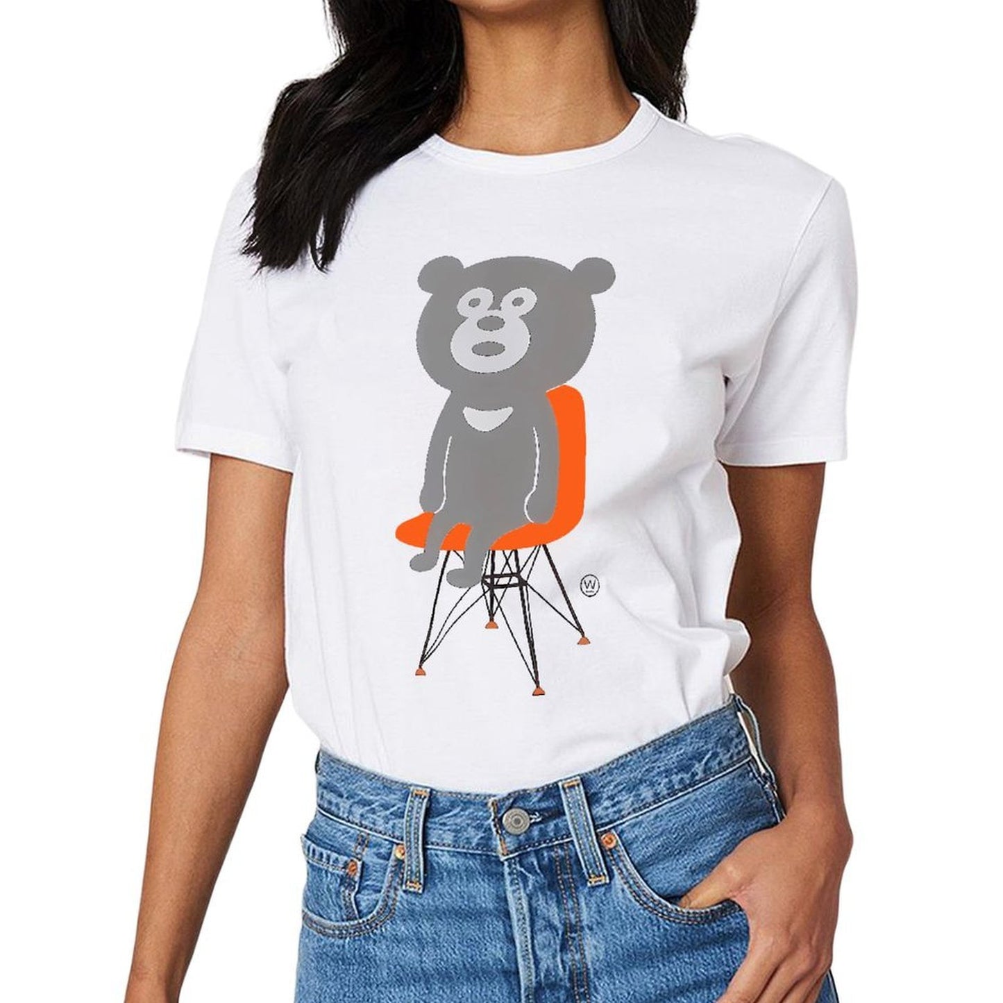 Inkmay Casual Cotton T-shirt Gray Bear Sitting On Orange Chair Unisex T-shirtHigh-Quality Crew Neck T-Shirt