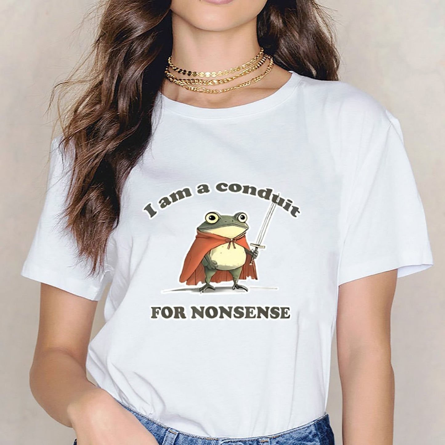 Inkmay Casual Cotton T-shirt Frog Wears Cape Holds Sword Boldly Unisex T-shirtAllDay EssentialFit T-Shirt