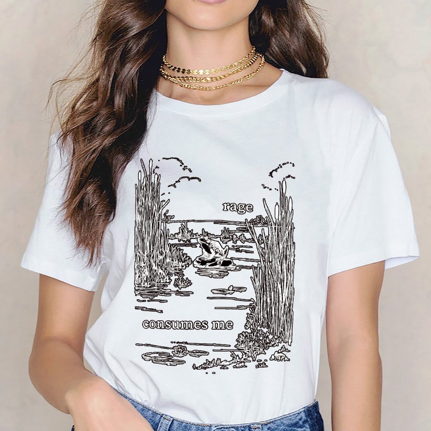 Inkmay Casual Cotton T-shirt Angry Frog Amidst Reeds And Water Unisex T-shirtClassicLine Crew Neck T-Shirt
