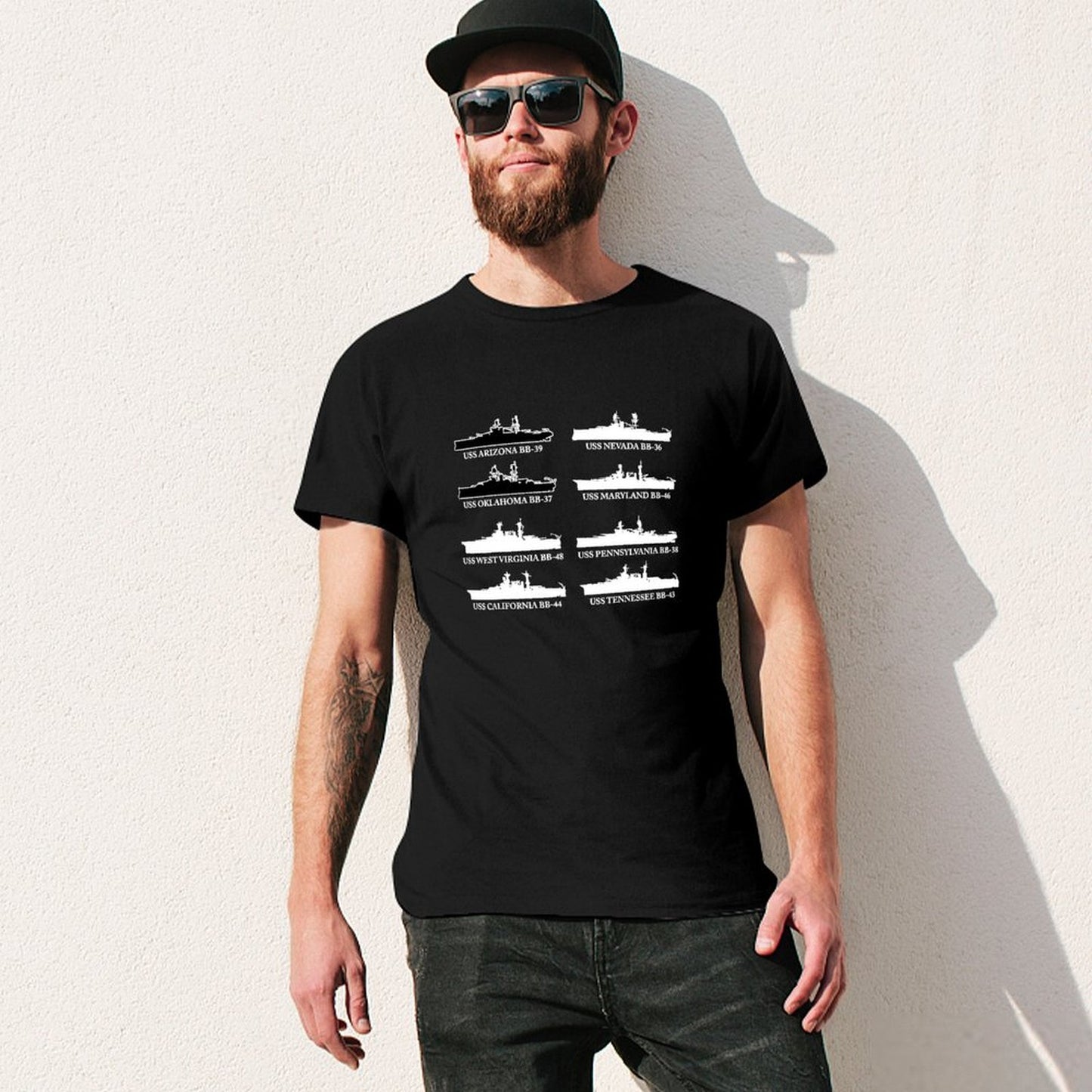 Inkmay Casual Cotton T-shirt Ship Silhouette On Abstract Background Pattern Unisex T-shirtMidweight Premium T-Shirt
