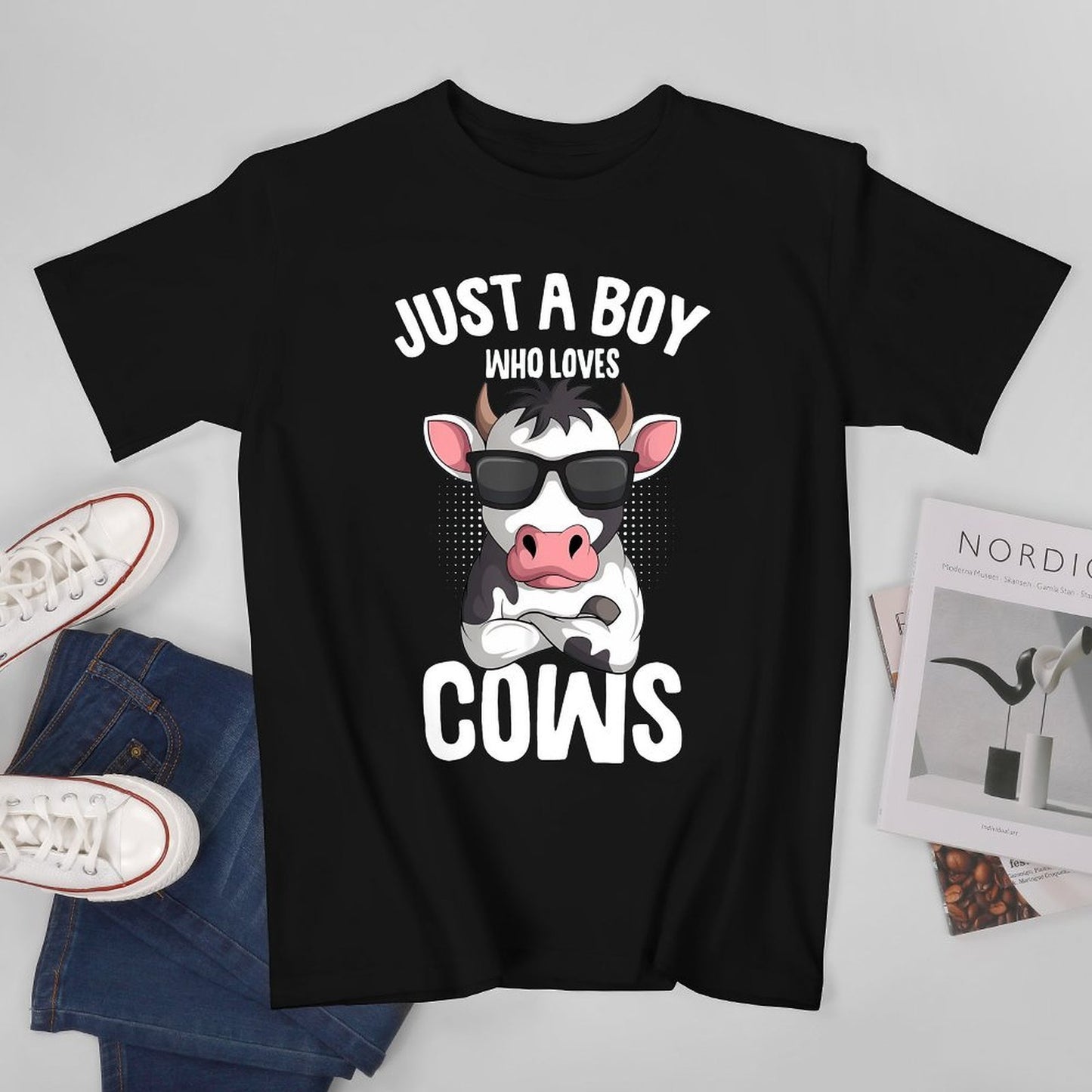 Inkmay Casual Cotton T-shirt Cool Cow Wearing Sunglasses Art Print Unisex T-shirtLooseFit YearRound T-Shirt