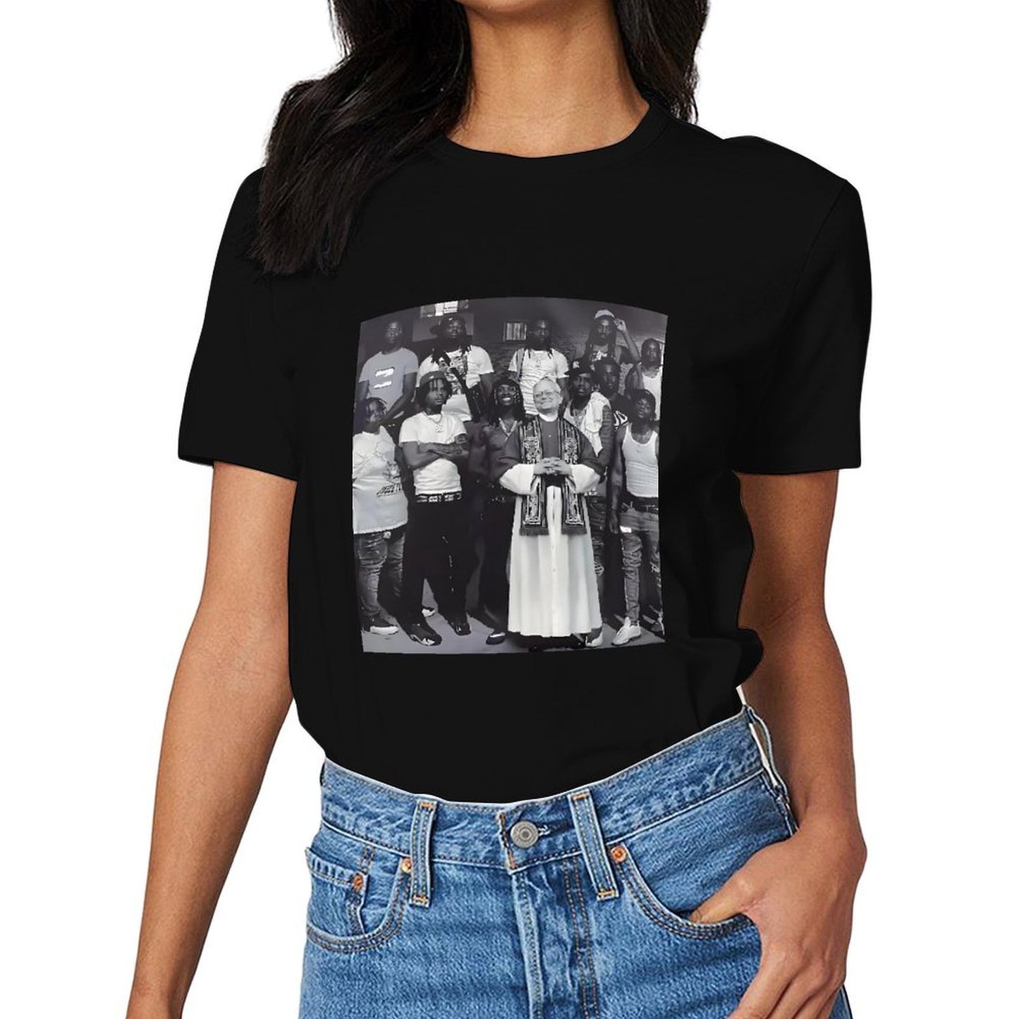 Inkmay Casual Cotton T-shirt Group Photo With Priest And Friends Unisex T-shirtComfortSeries Recycled T-Shirt