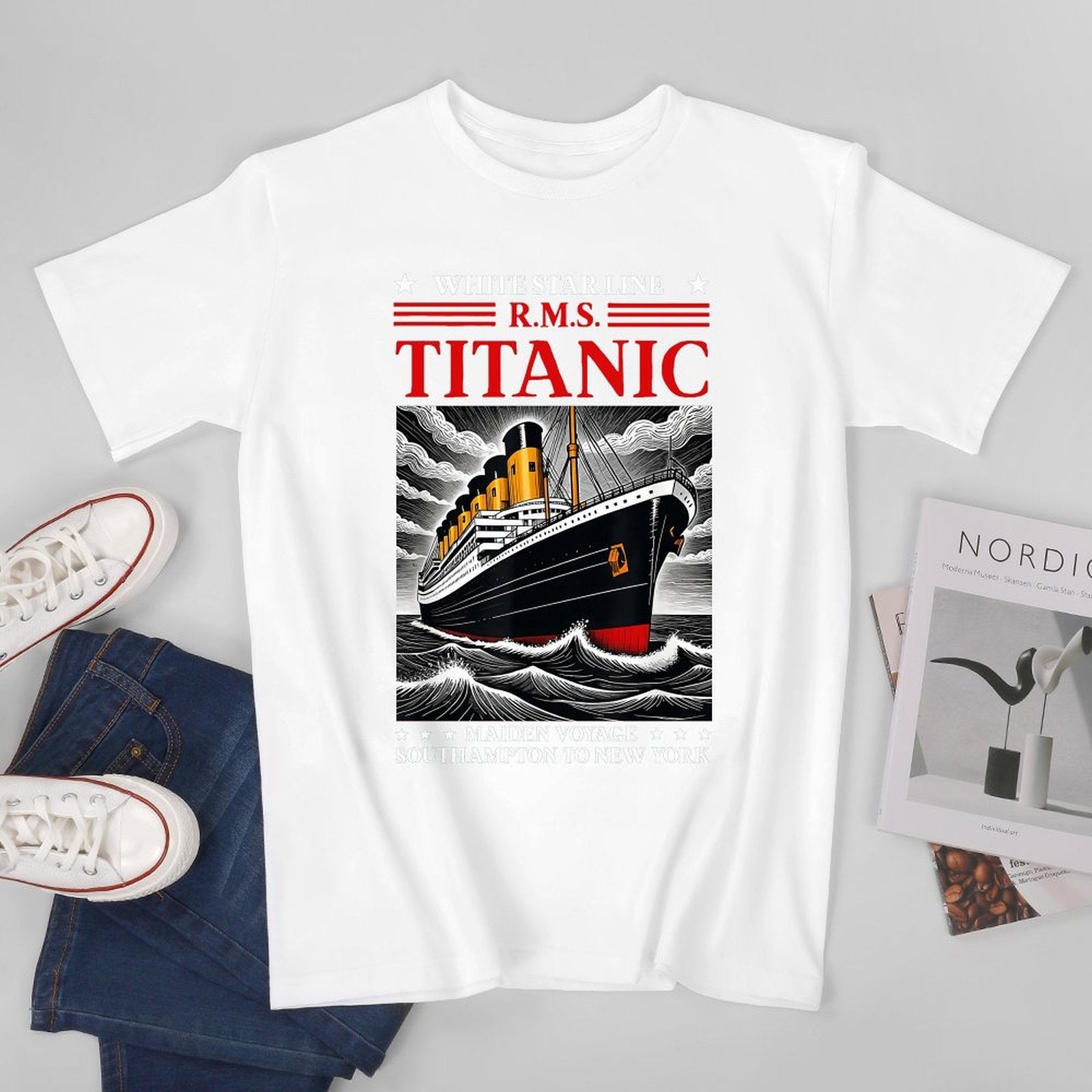 Inkmay Casual  Cotton T-shirt Titanic Ocean Liner Art Print Unisex T-shirtRetro SimpleFit T-Shirt