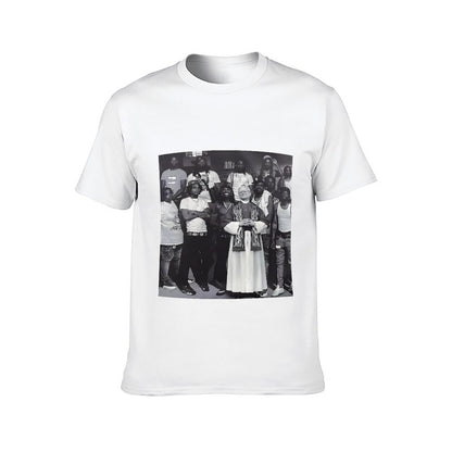Inkmay Casual Cotton T-shirt Group Photo With Priest And Friends Unisex T-shirtComfortSeries Recycled T-Shirt
