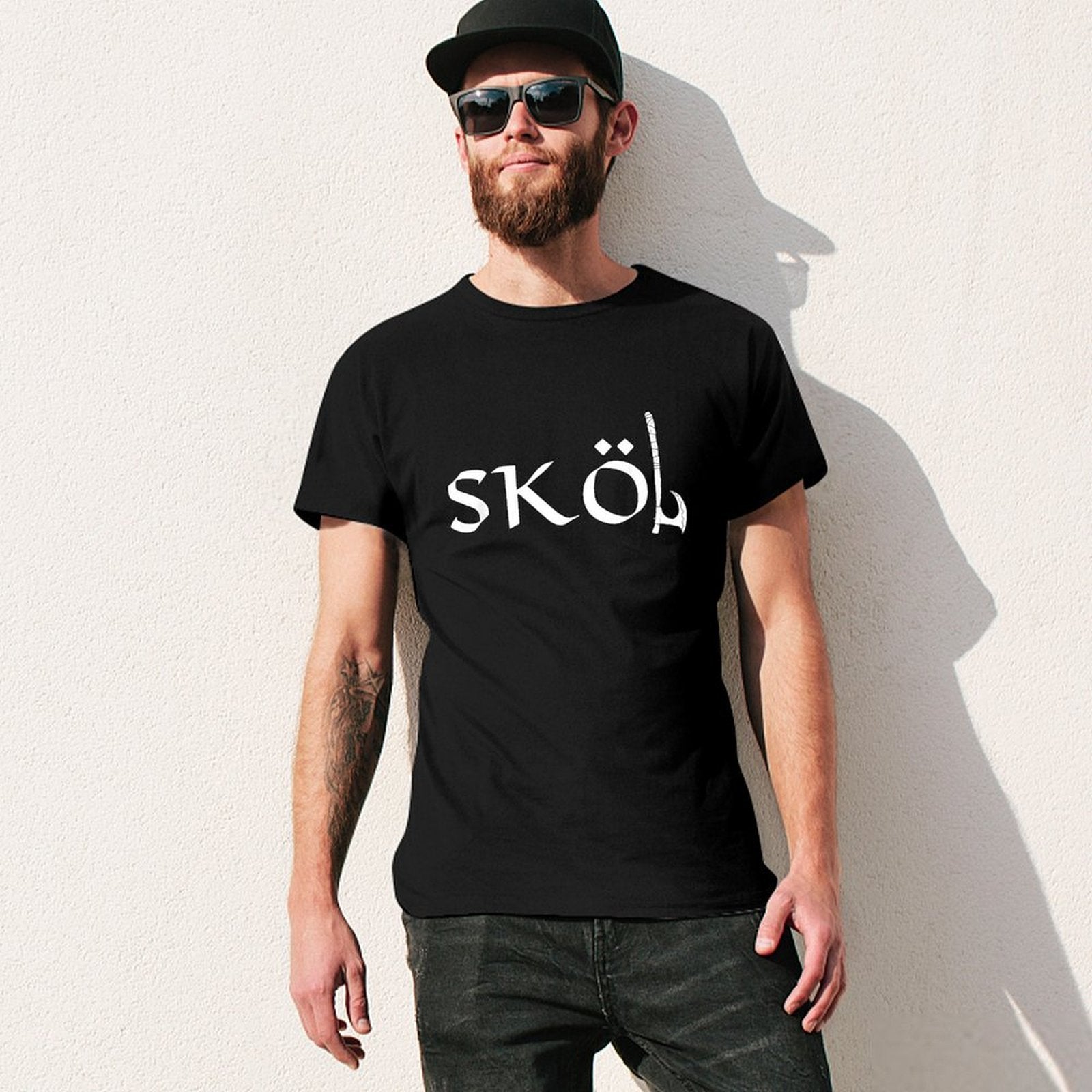 Inkmay Casual  Cotton T-shirt Sköl Logo Features Unique Lettering Design Unisex T-shirtRegularFit SoftWear T-Shirt