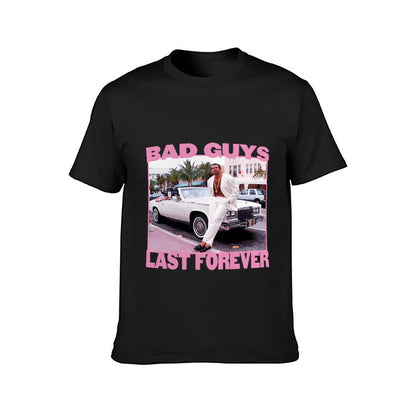 Inkmay Casual Cotton T-shirt Man Sitting On Car Wearing White Unisex T-shirtSmoothWear ClassicSeries T-Shirt