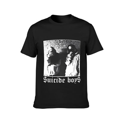 Inkmay Casual Cotton T-shirt Two Figures Against Brick Wall Background Unisex T-shirtSoftLine Relaxed Fit T-Shirt