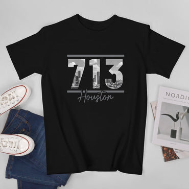 Inkmay Casual  Cotton T-shirt Cityscape With Skyscrapers And Clouds Unisex T-shirtSolid Minimal T-Shirt
